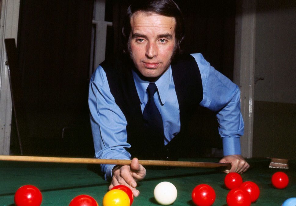 爱游戏官方入口 -斯诺克巡回赛掀起高潮,江畔雷豹队绝杀胶东雄狮队,老将里程碑之夜——宿敌对话再升级(2025年斯诺克巡回锦标赛)