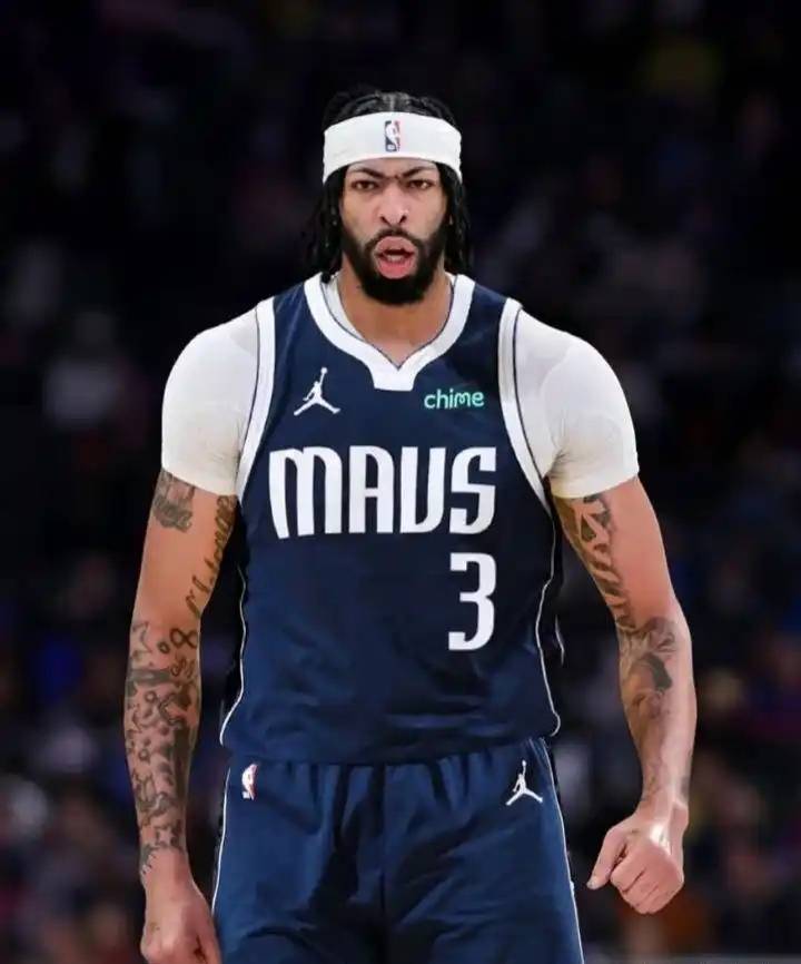 爱游戏体育 -包含全明星赛关键战走向成谜；达拉斯独行侠回应争议；球迷炸锅；阵容厚度经受考验的词条