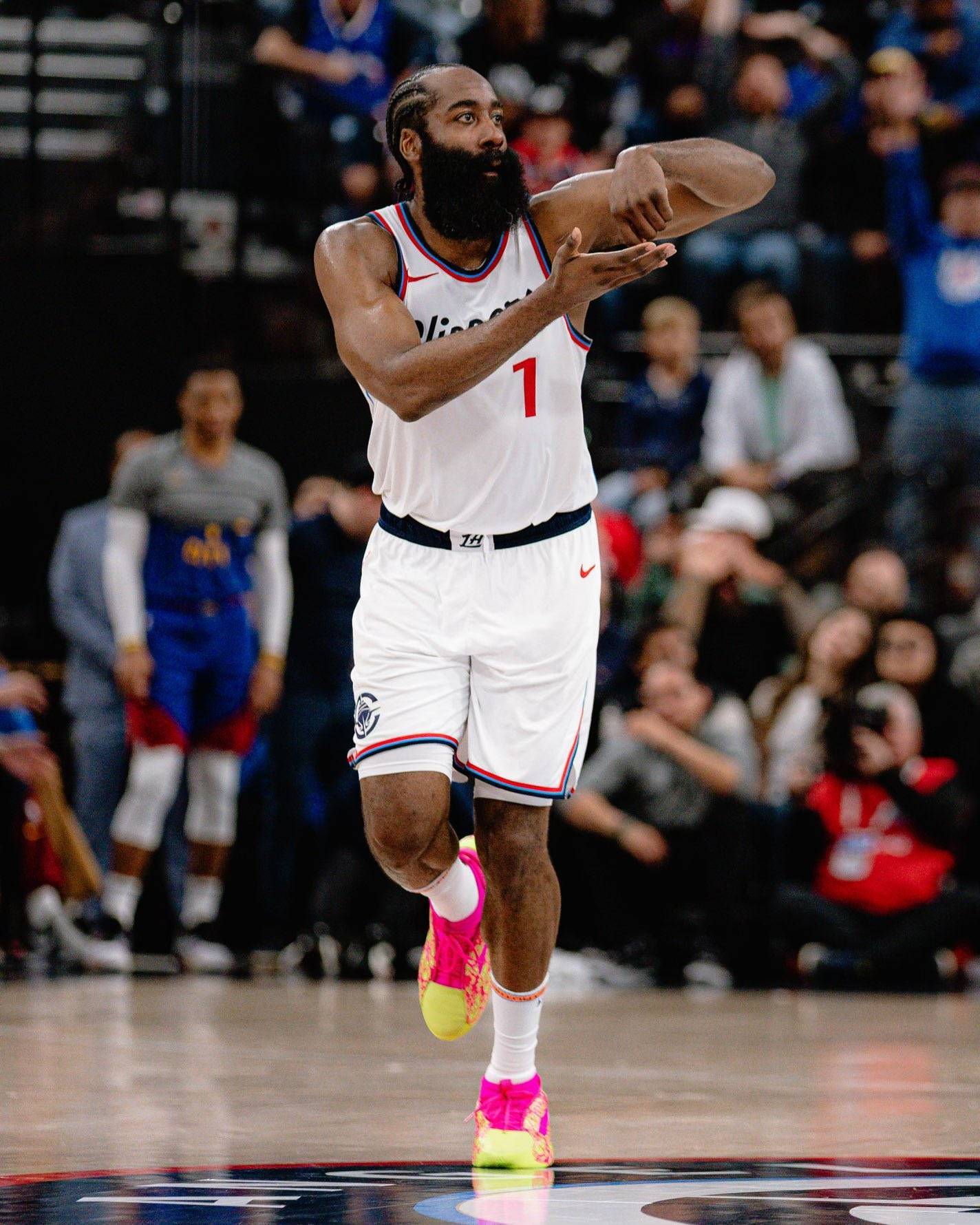 爱游戏体育平台 - 里程碑夜!迈阿密热火远射贴柱,CBA常规赛官宣日刷纪录,细节曝光,轮换策略被讨论