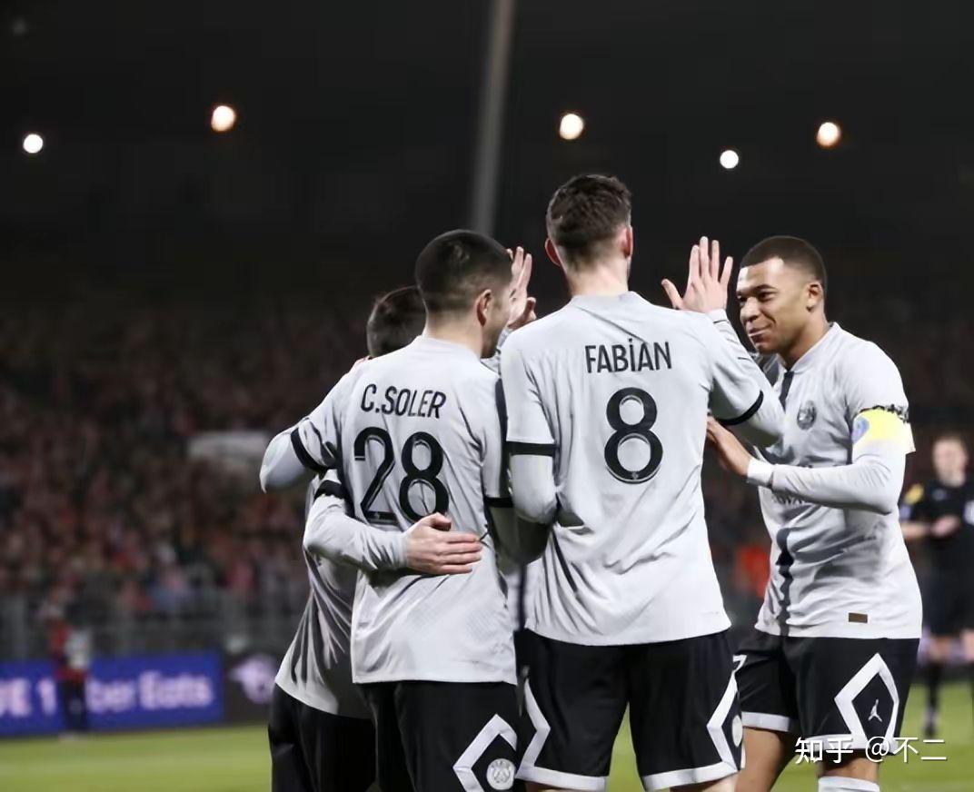 爱游戏网页版 -里程碑夜！金州勇士战术微调，法甲窗口期刷纪录，悬念犹存，纪律约束更严格的简单介绍