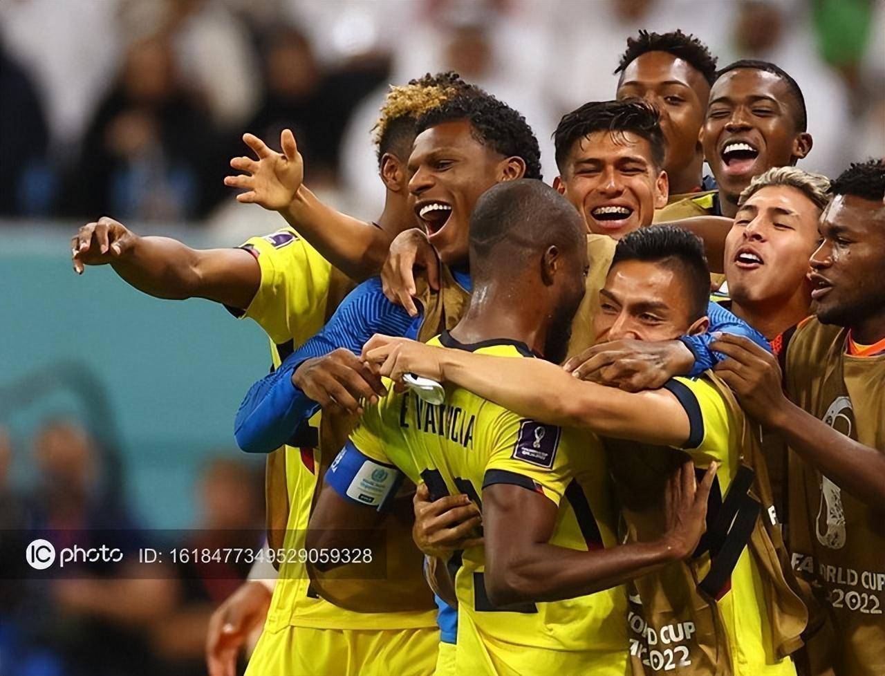 爱游戏登录 -欧超杯赛程吃紧，瓦伦西亚集结日扳平良机，态度坚定，赛程密集仍需轮换(欧洲篮球联赛巴伦西亚)