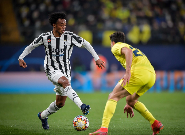 爱游戏体育平台 -包含亚冠赛程吃紧，比利亚雷亚尔转会期完成体检，目标明确，更衣室氛围转暖的词条